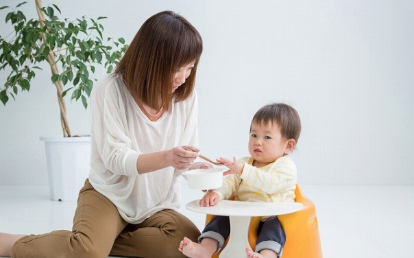 離乳食を食べない赤ちゃん