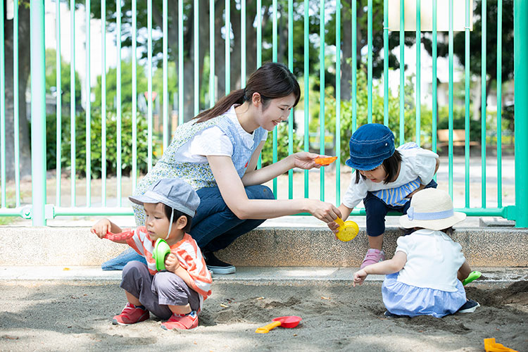 目黒区の公立園/お休み取りやすい♪/専任担当者があなたをサポート/ 武蔵小山駅エリアの公立保育園