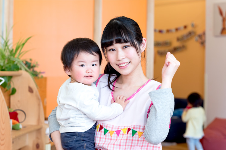 遅番 / 残業ほぼなし / 平日のみ / 綱島駅エリアの認可保育園