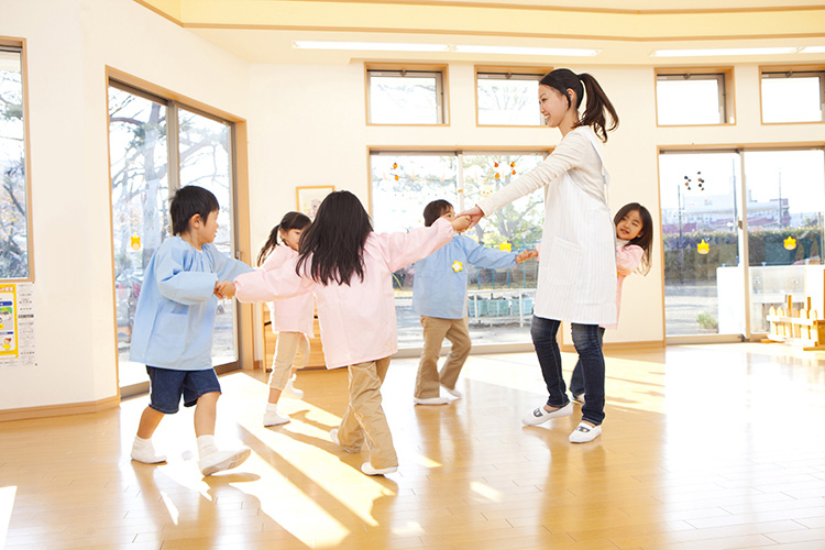 早番 / 勤務時間の相談OK / 残業ほぼなし / 木更津駅エリアの認可保育園