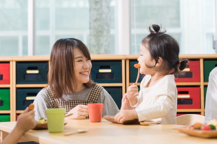 保育補助 / 残業ほぼなし / 大手法人 / 練馬駅エリアの認可保育園