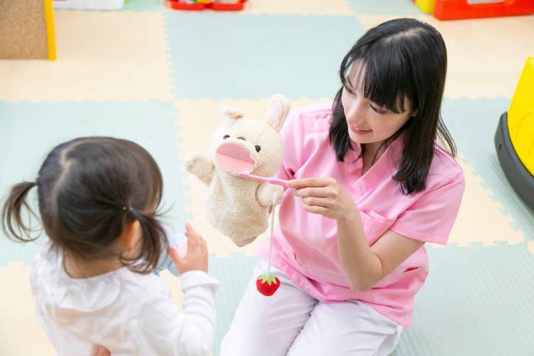 日勤のみ / 子どもを預けて働ける / 大手法人で安心 / 中河原駅エリアの認可保育園